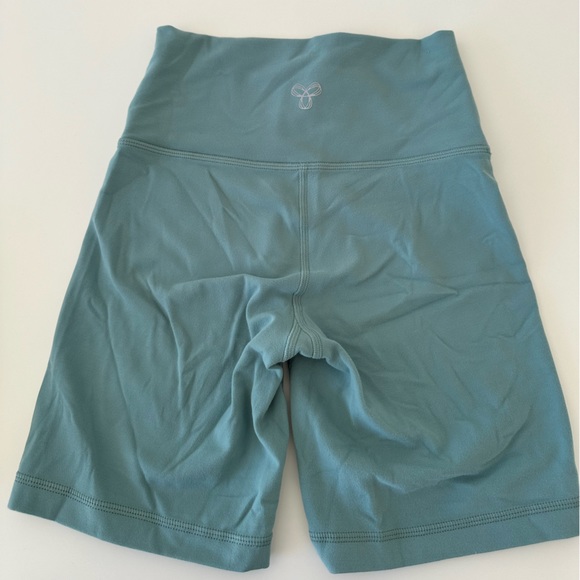 TNA butter 5 inch short - Picture 2 of 3